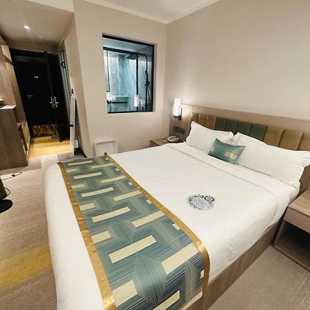Flower Hotel אולן בטור מראה חיצוני תמונה