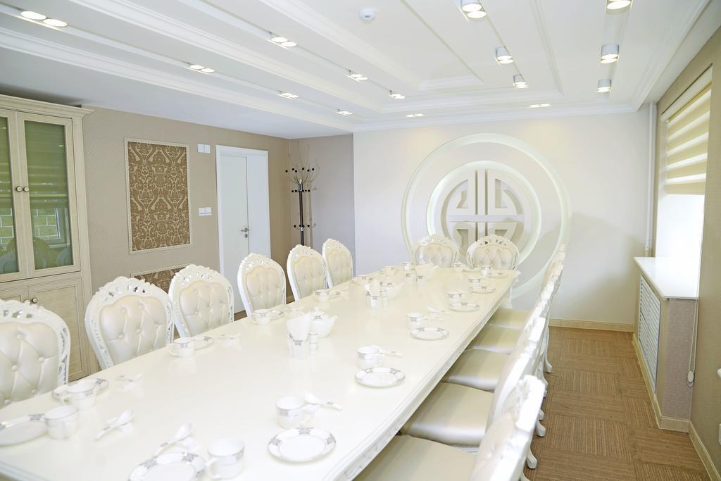 Flower Hotel אולן בטור מראה חיצוני תמונה