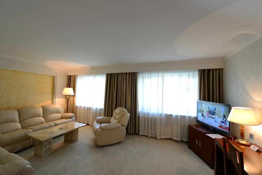Flower Hotel אולן בטור חדר תמונה