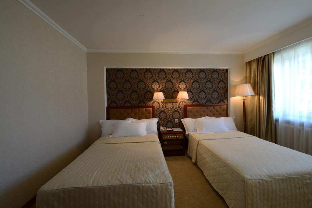 Flower Hotel אולן בטור חדר תמונה