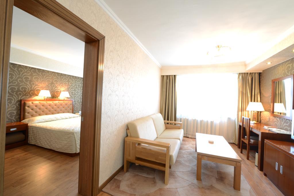 Flower Hotel אולן בטור חדר תמונה