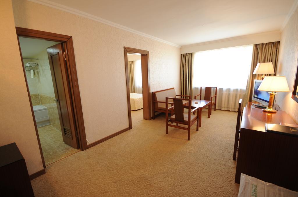 Flower Hotel אולן בטור חדר תמונה